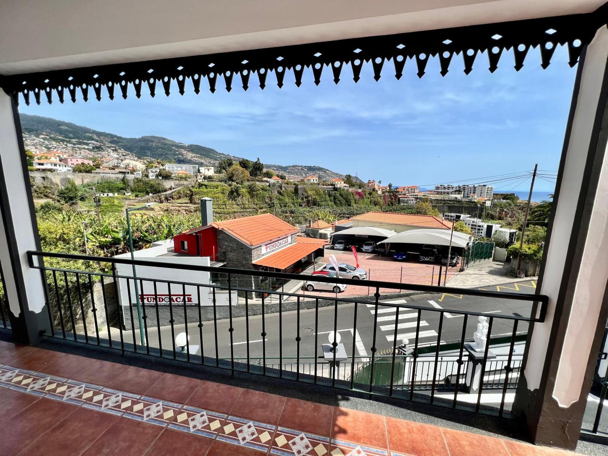 Classic Tranquil Madeiran 4-Bedroom Villa Funchal Eksteriør bilde