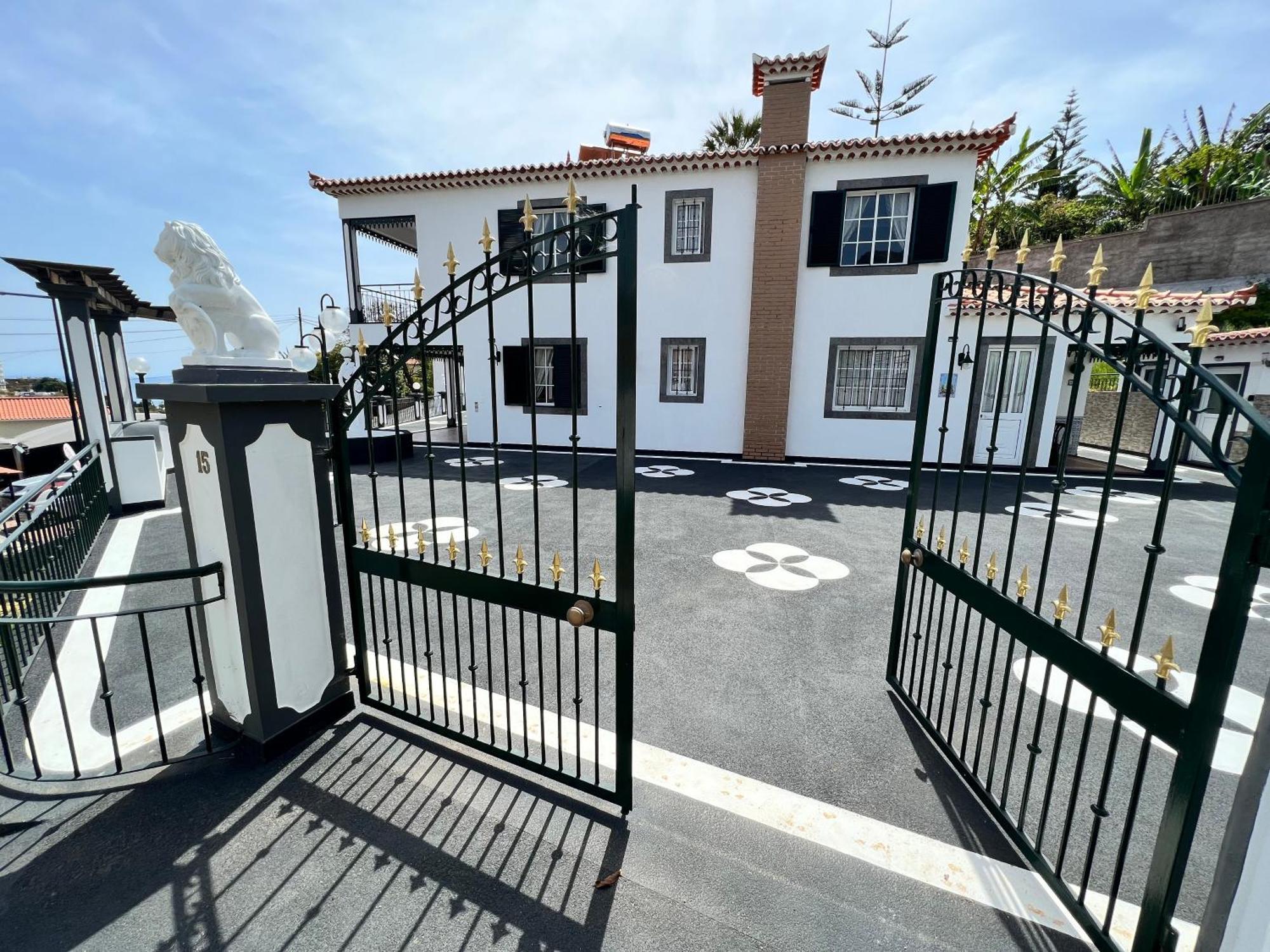 Classic Tranquil Madeiran 4-Bedroom Villa Funchal Eksteriør bilde